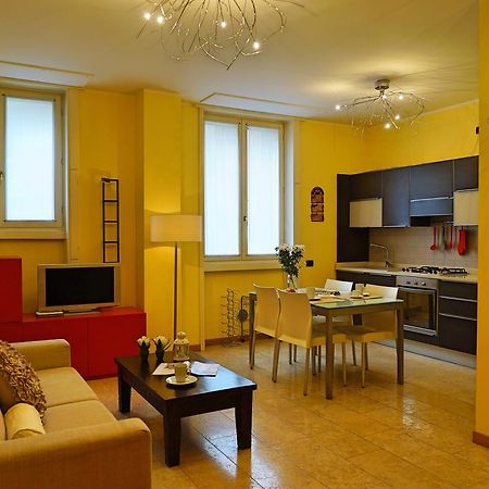 Duomo Apartment Milan Luaran gambar